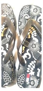Tommy Hilfiger sandals